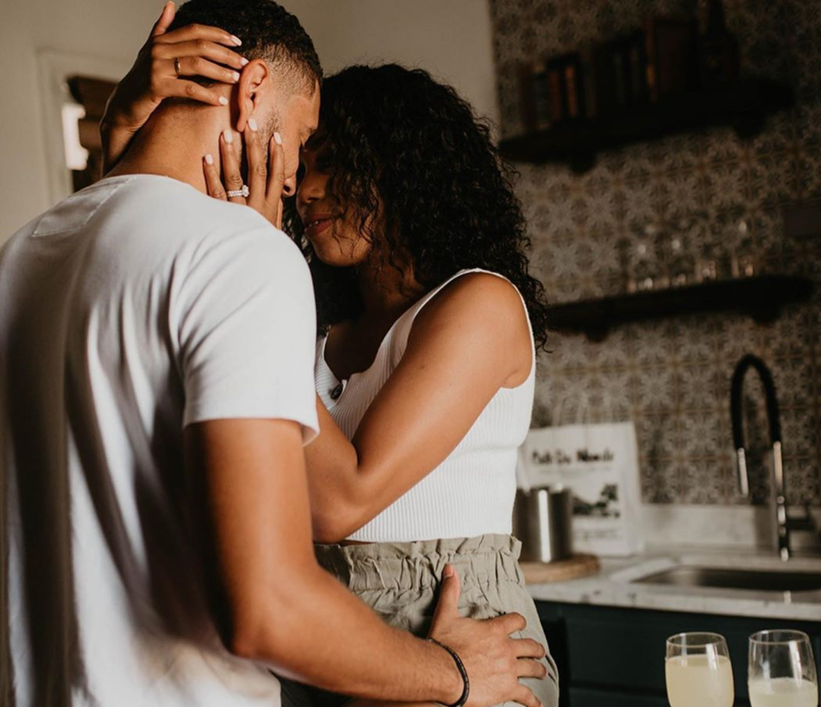Couple kissing (Photo courtesy of Instagram/@brittfusilier)