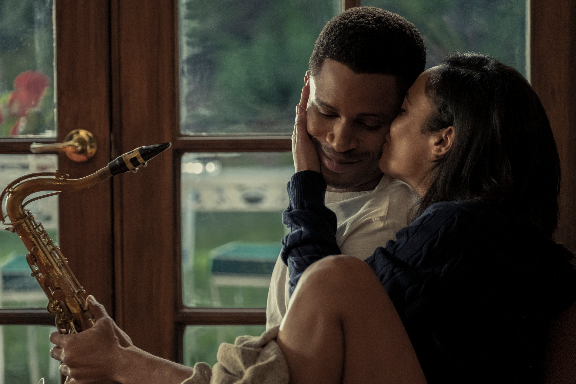 Nnamdi Asomugha as Robert Halloway and Tessa Thompson as Sylvie Parker in "Sylvie's Love" (Courtesy of Amazon Studios) - Black Love Nnamdi Asomugha as Robert Halloway and Tessa Thompson as Sylvie Parker