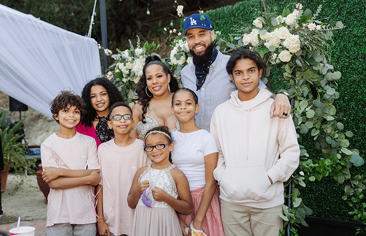 Amber & Peter with their childrenDSC_9231-2 - Black Love