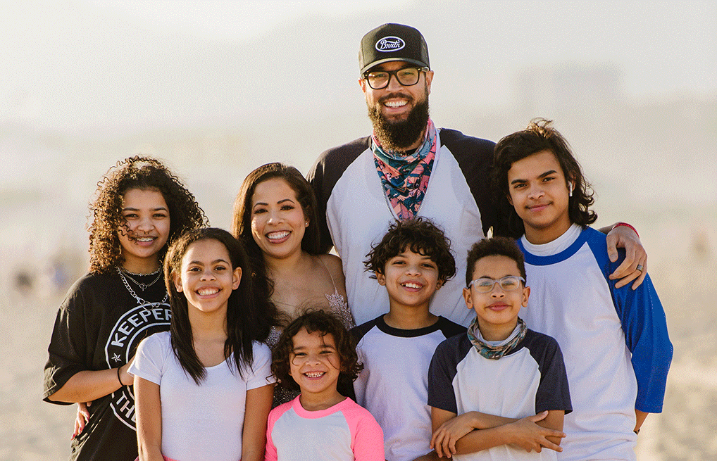 Amber & Peter with their children. (Courtesy of the Amber & Peter) - Black Love