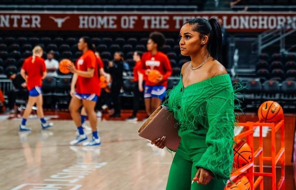 Coach Sydney Carter (Courtesy of @coachsydcarter/Instagram) - Black Love Coach Sydney Carter on Style, Haters, and Her Hopes for Women's Basketball