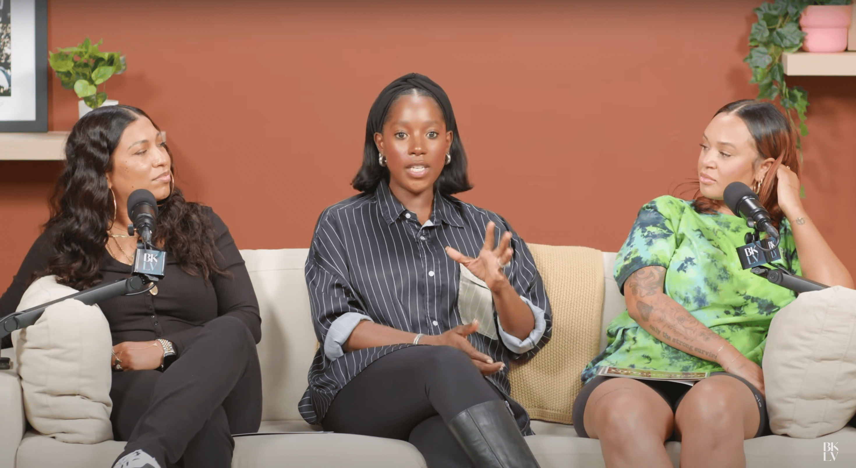 Ashley Blaine Featherson on "The Mama's Den" with Melanie Fiona and Felicia La Tour - Black Love Ashley Blaine Featherson Opens Up About Her IVF Journey