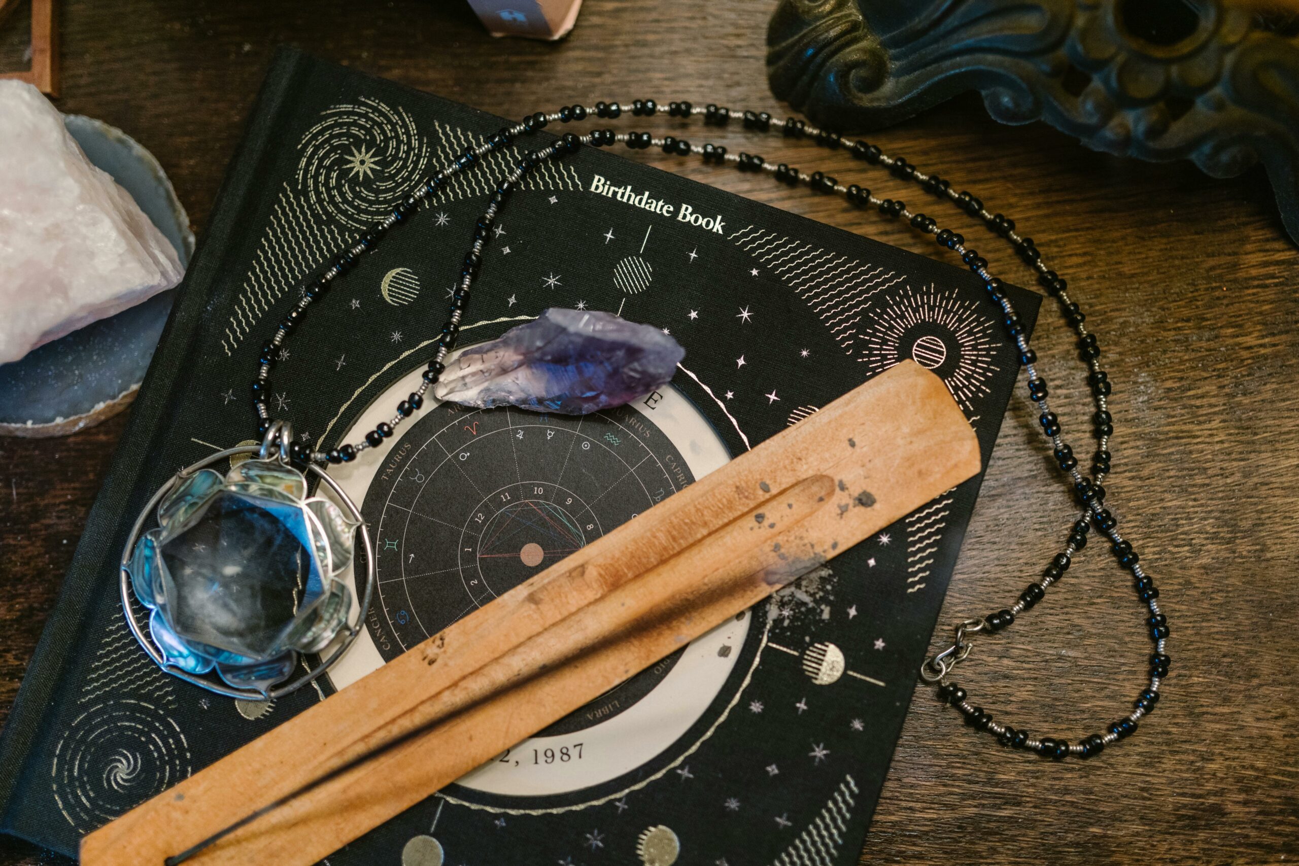 zodiac (Courtesy of pexels.com) - Black Love How to Date Based on Your Zodiac Sign: A Black Love Guide